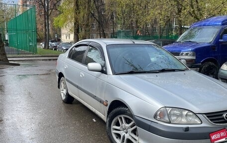 Toyota Avensis III рестайлинг, 2001 год, 420 000 рублей, 2 фотография