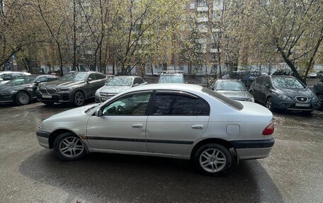 Toyota Avensis III рестайлинг, 2001 год, 420 000 рублей, 8 фотография