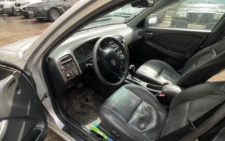 Toyota Avensis III рестайлинг, 2001 год, 420 000 рублей, 16 фотография