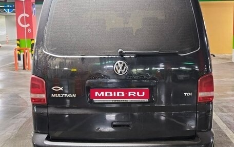 Volkswagen Multivan T5, 2012 год, 2 000 000 рублей, 2 фотография