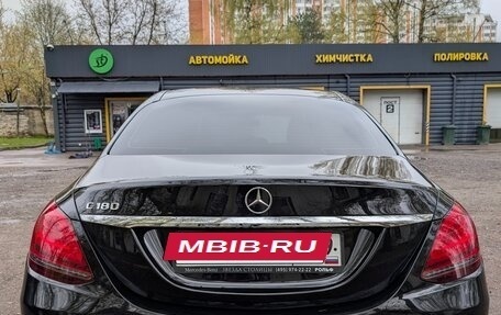 Mercedes-Benz C-Класс, 2019 год, 3 230 000 рублей, 4 фотография