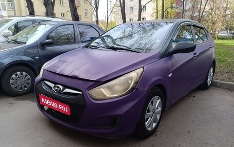 Hyundai Solaris II рестайлинг, 2012 год, 300 000 рублей, 2 фотография