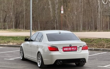 BMW 5 серия, 2009 год, 1 280 000 рублей, 13 фотография