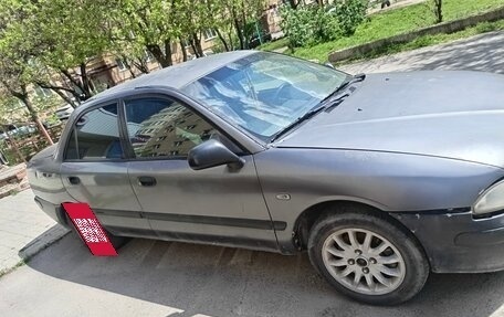 Mitsubishi Carisma I, 2002 год, 80 000 рублей, 4 фотография