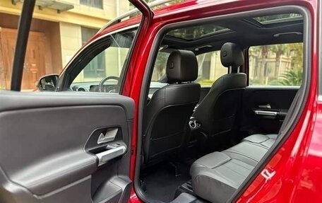 Mercedes-Benz GLB, 2023 год, 2 430 000 рублей, 3 фотография