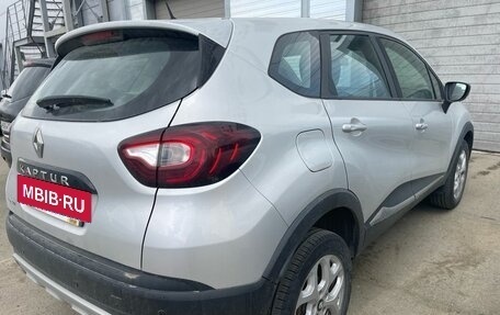 Renault Kaptur I рестайлинг, 2016 год, 1 195 000 рублей, 2 фотография