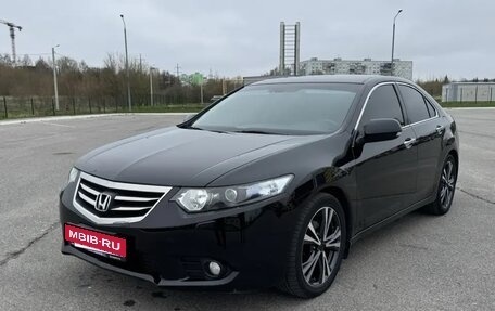 Honda Accord VIII рестайлинг, 2012 год, 1 470 000 рублей, 1 фотография