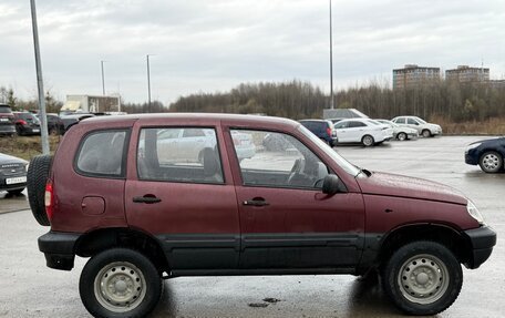 Chevrolet Niva I рестайлинг, 2004 год, 150 000 рублей, 8 фотография