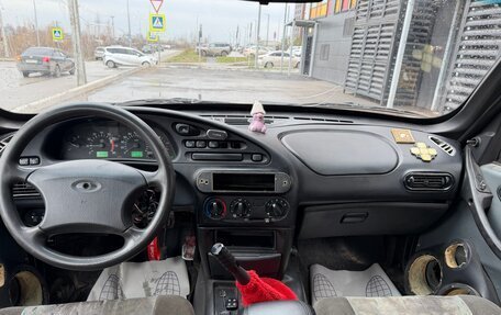 Chevrolet Niva I рестайлинг, 2004 год, 150 000 рублей, 9 фотография