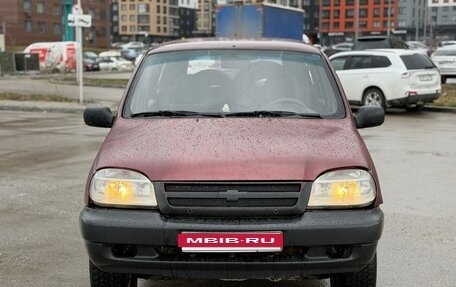 Chevrolet Niva I рестайлинг, 2004 год, 150 000 рублей, 2 фотография