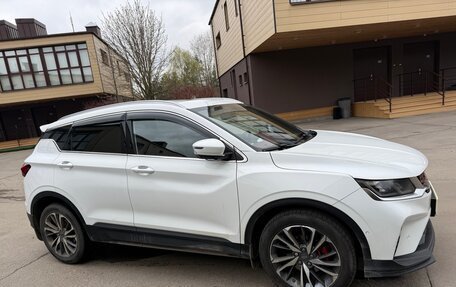 Geely Coolray I, 2022 год, 1 749 000 рублей, 5 фотография