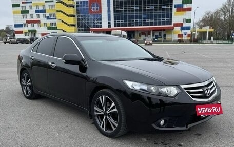 Honda Accord VIII рестайлинг, 2012 год, 1 470 000 рублей, 2 фотография