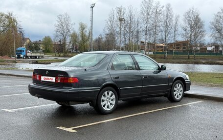 Toyota Camry, 1999 год, 650 000 рублей, 5 фотография