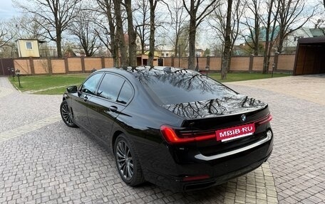 BMW 7 серия, 2019 год, 5 200 000 рублей, 3 фотография