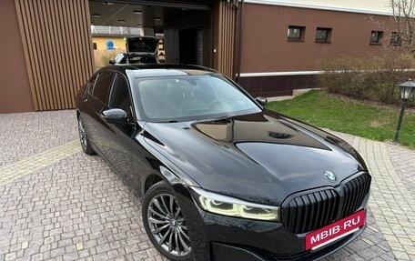 BMW 7 серия, 2019 год, 5 200 000 рублей, 14 фотография
