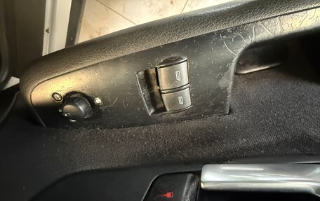 Audi A4, 2001 год, 340 000 рублей, 6 фотография