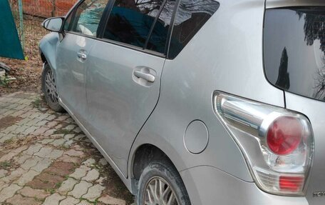 Toyota Verso I, 2013 год, 550 000 рублей, 4 фотография