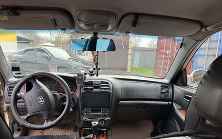 Hyundai Sonata IV рестайлинг, 2004 год, 390 000 рублей, 5 фотография