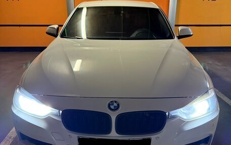 BMW 3 серия, 2013 год, 1 650 000 рублей, 4 фотография