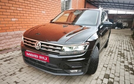 Volkswagen Tiguan II, 2019 год, 3 200 000 рублей, 3 фотография