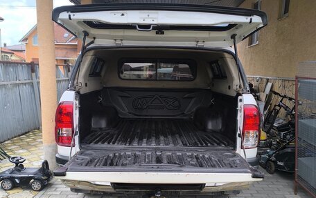 Toyota Hilux VIII, 2015 год, 3 500 000 рублей, 9 фотография