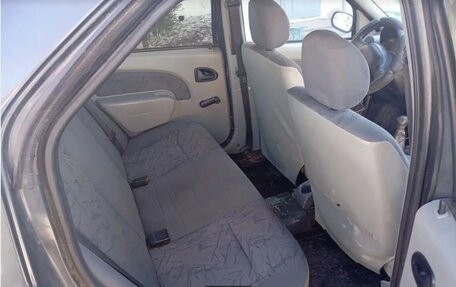 Renault Logan I, 2007 год, 300 000 рублей, 2 фотография