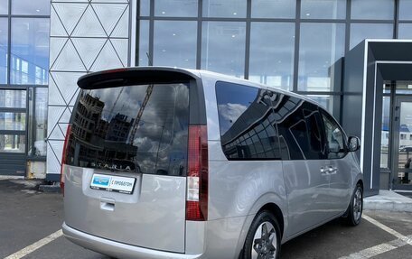 Hyundai Staria, 2021 год, 3 999 000 рублей, 5 фотография