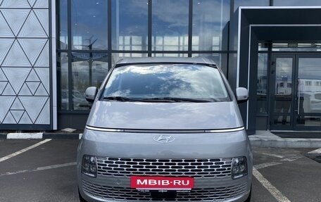 Hyundai Staria, 2021 год, 3 999 000 рублей, 2 фотография