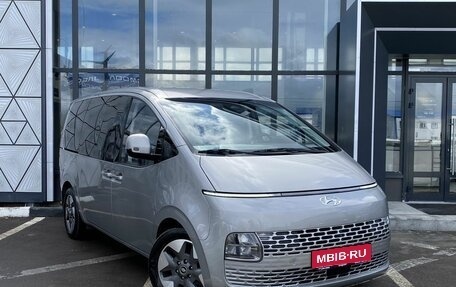 Hyundai Staria, 2021 год, 3 999 000 рублей, 3 фотография