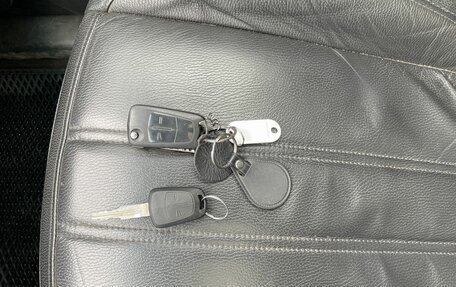 Opel Antara I, 2013 год, 932 000 рублей, 17 фотография