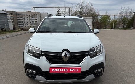 Renault Sandero II рестайлинг, 2020 год, 1 299 000 рублей, 1 фотография