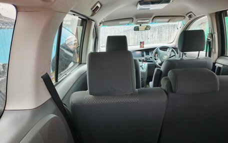 Toyota ISis I, 2011 год, 1 260 000 рублей, 6 фотография