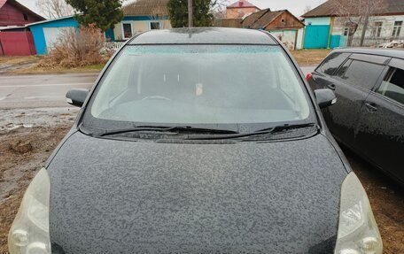 Toyota ISis I, 2011 год, 1 260 000 рублей, 10 фотография