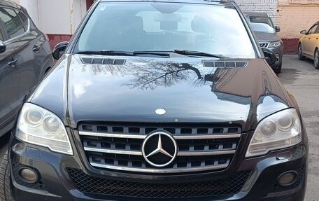 Mercedes-Benz M-Класс, 2008 год, 1 420 000 рублей, 2 фотография