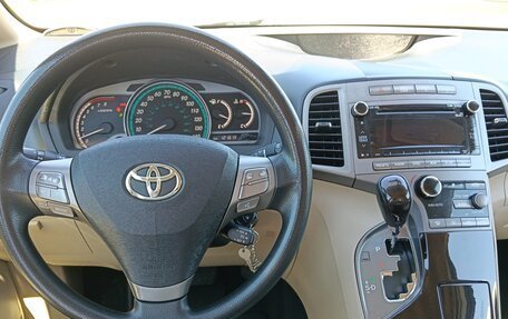 Toyota Venza I, 2010 год, 1 800 000 рублей, 18 фотография