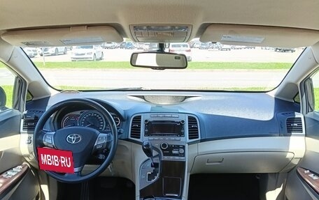 Toyota Venza I, 2010 год, 1 800 000 рублей, 17 фотография