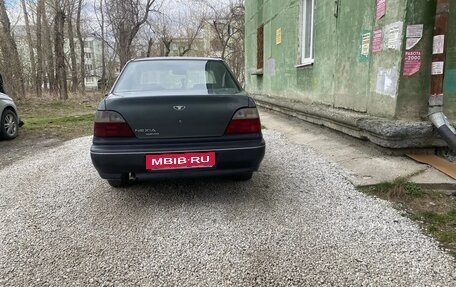 Daewoo Nexia I рестайлинг, 1996 год, 110 000 рублей, 2 фотография