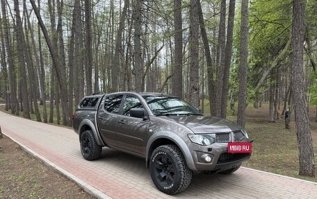 Mitsubishi L200 IV рестайлинг, 2010 год, 1 450 000 рублей, 7 фотография