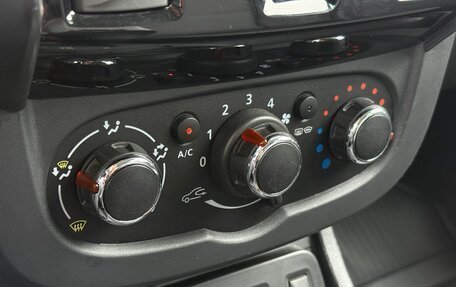 Renault Duster I рестайлинг, 2016 год, 1 375 000 рублей, 14 фотография