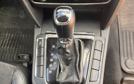 Skoda Superb III рестайлинг, 2014 год, 960 000 рублей, 7 фотография