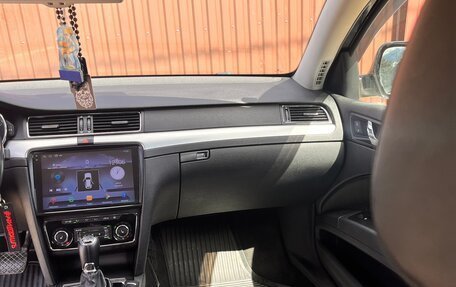 Skoda Superb III рестайлинг, 2014 год, 960 000 рублей, 9 фотография