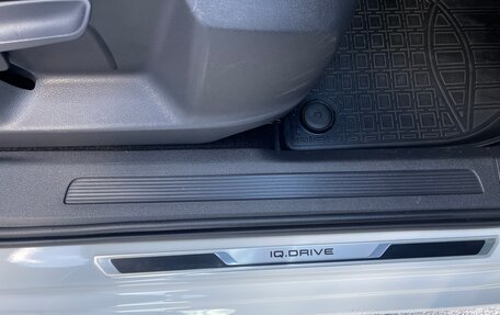 Volkswagen Touran III, 2019 год, 2 080 000 рублей, 9 фотография