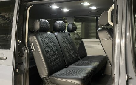 Volkswagen Caravelle T5, 2011 год, 1 900 000 рублей, 10 фотография