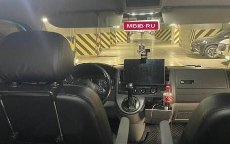 Volkswagen Caravelle T5, 2011 год, 1 900 000 рублей, 7 фотография