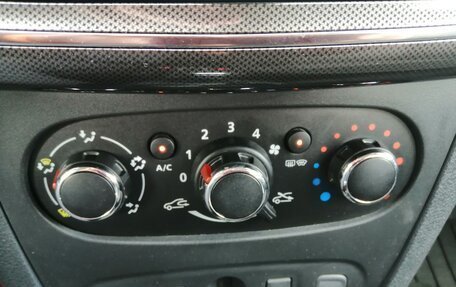 Renault Logan II, 2021 год, 1 350 000 рублей, 11 фотография