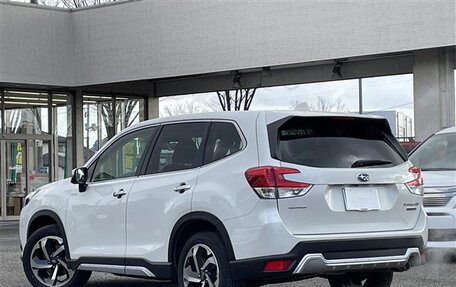 Subaru Forester, 2023 год, 2 419 000 рублей, 5 фотография