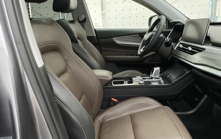 Chery Tiggo 8 Pro, 2022 год, 2 250 000 рублей, 12 фотография