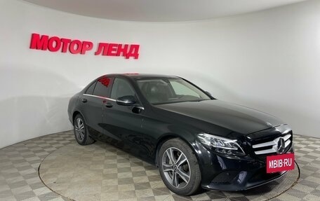 Mercedes-Benz C-Класс, 2019 год, 2 600 000 рублей, 3 фотография