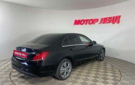 Mercedes-Benz C-Класс, 2019 год, 2 600 000 рублей, 4 фотография