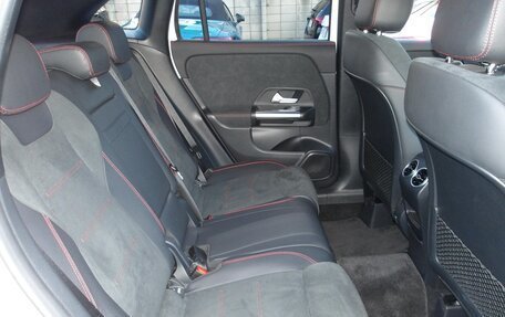 Mercedes-Benz GLA, 2023 год, 2 179 000 рублей, 26 фотография